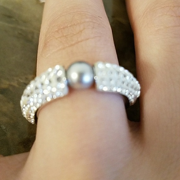 Swarovski ring - Picture 4 of 8